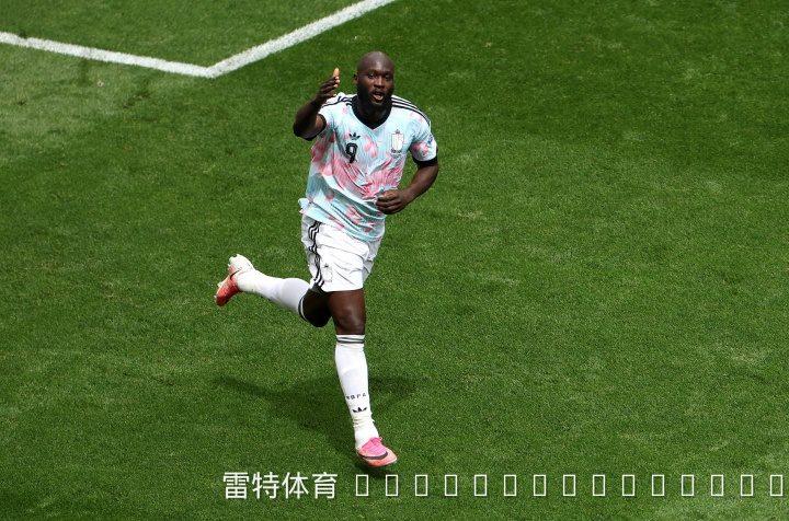 卢卡库自降身价赴土超:自掏15万欧加盟费内巴切,放弃200万欧补偿