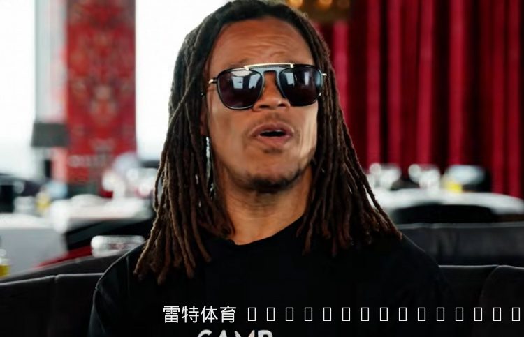 戴维斯退役告白:追逐冠军一生,却忘了享受足球的纯粹快乐
