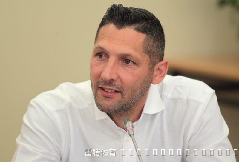 马特拉齐自述偶像名单:马拉多纳、范巴斯滕与罗纳尔多并列足球神殿之巅