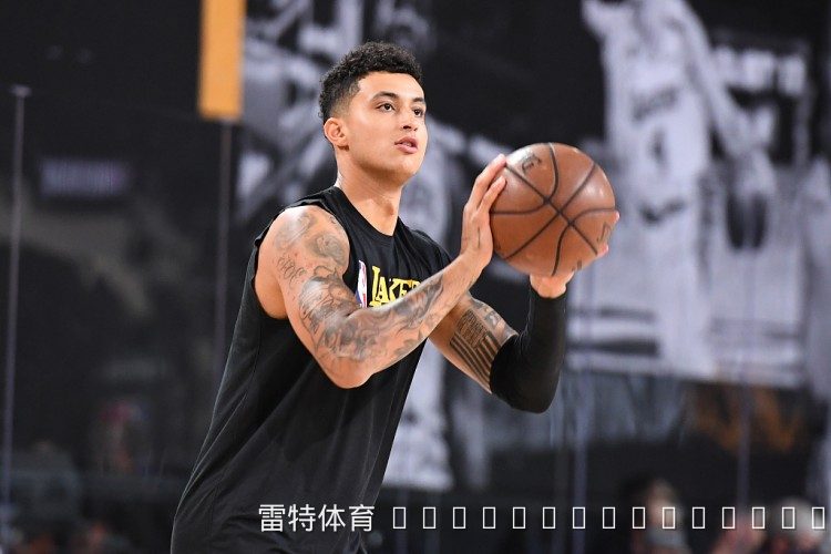 库兹马回忆泡泡园区：28平米囚笼里的冠军代价，湖人悍将直言&ldquo;那是运动员监狱&rdquo;