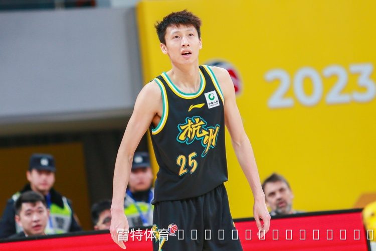 赵岩昊结束12年广厦生涯转投宁波 昔日“赵库里”寻求新生